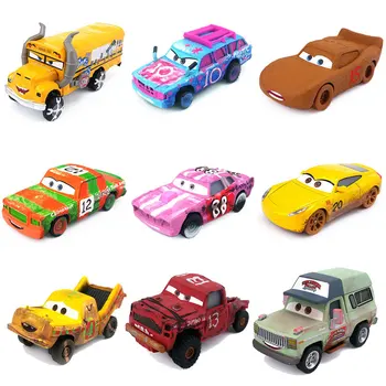 Disney Pixar Cars 3 No. 15 Molio McQueen Žemė Geltona Cruz Praleisti Placek Stabdžių Šalis Kolekcija Disney 1:55 Lydinio Žaislinius Automobilius Berniukai Gif