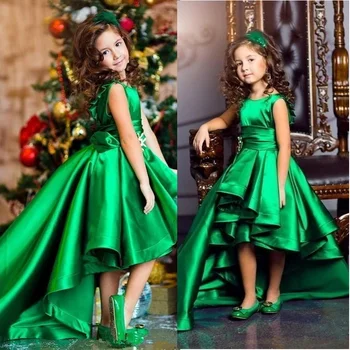 Emerald Green Satino Gėlių Mergaičių Suknelės Įgulos Kaklo Bžūp Rankovėmis Trumpą Vaikai Garsenybių Suknelės Didelis Mažas Mergaites Inscenizacija Chalatai