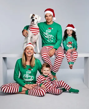 Kalėdų šeimos atrodyti Nustatyti Šeimos derinti drabužius šeimos Kalėdų pižama 2020 m. SUSTABDYTI Elfing APLINK Spausdinti HomeWear ilgai johns