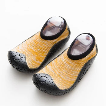 Kojinės kūdikiui berniukas kojinės guminių padų, batų kūdikių kojinės slydimui atsparus mažylis kojinių, batų vaikų namų šlepetės bebe naujagimiui dovanų