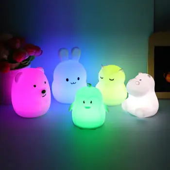 Mini Pingvinas LED Nakties Šviesos Nešiojamų RGB LED Šviesos Animacinių filmų Silikono Miegamojo, Naktiniai staleliai, Lempa, Vaikams, Vaikų, Kūdikių Atostogų Dovanų