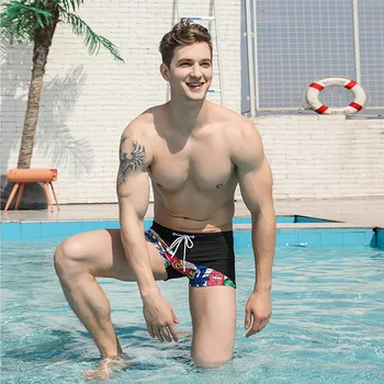 Karšto Pardavimo vyriški maudymosi kostiumėlį Vasarą Plaukti dėvėti Mažas Juosmens Seksualus Bikini kelnaites Vyrų Plaukti lagaminai Plaukimo Trumpikės, Banglentės