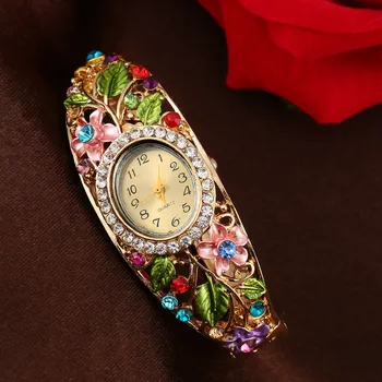 Moteris Žiūrėti Prabangūs Moteriški laikrodžiai Ovalo formos Korpuso Gėlių Pilna Deimantų Apyrankės Žiūrėti Kvarcinis Analoginis Riešo Žiūrėti laikrodis saati @F