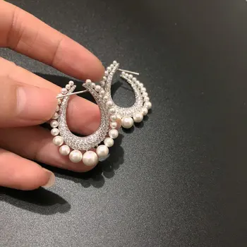 Bilincolor sidabro spalvos cz ovalios, su baltos spalvos perlo specialaus dizaino auskarai moterims