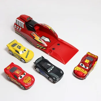 Pakuotėje 5 Disney Pixar Cars 3 Žaislai Didelės Spartos Žaibas McQueen Jackson Audra Dinoco Mack Dėdė Sunkvežimių 1:55 Diecast ABS Automobilio Modelį